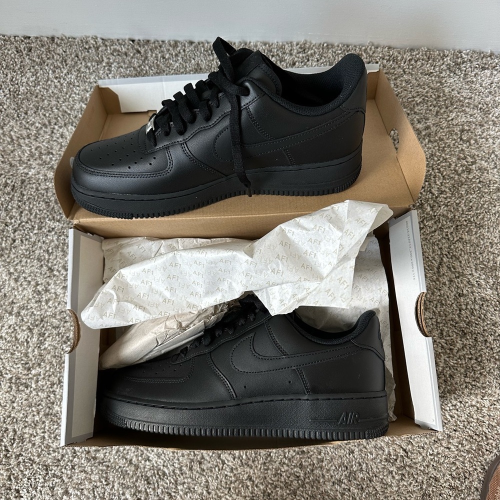New Mens Air Force 1 Black Size 9 *NEW* - Picture 3 of 4